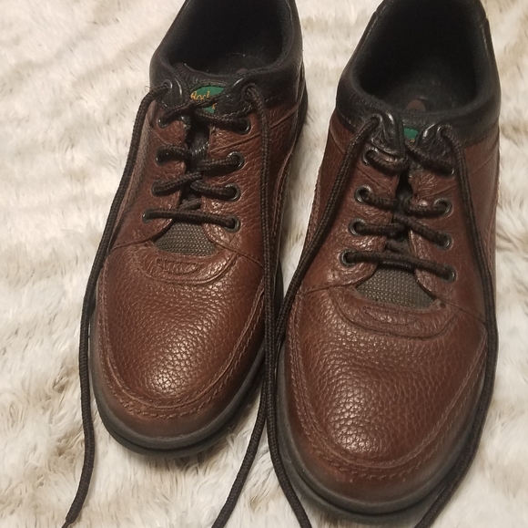 Rockport mens 11 brown shoes